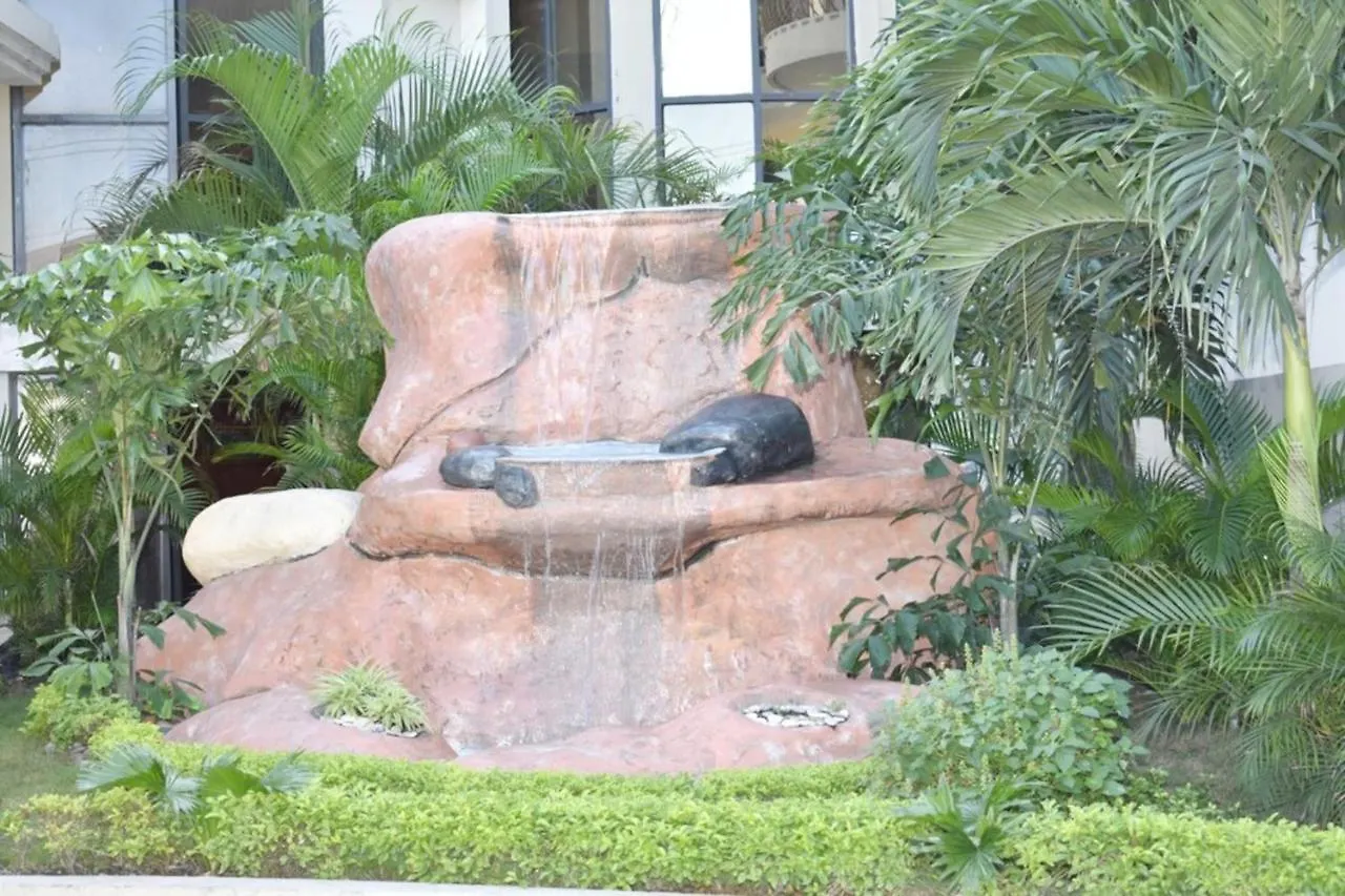 Constellation Hotel Port-au-Prince 3*,